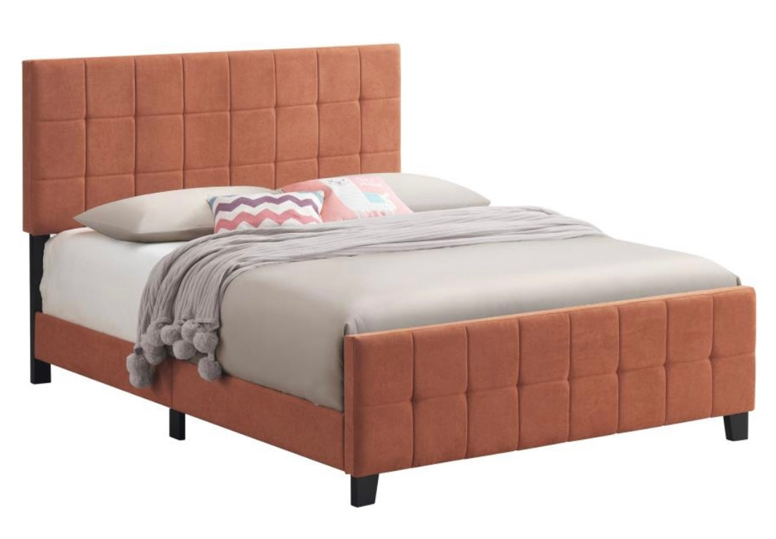 Fairfield Upholstered King Bed 305951KE