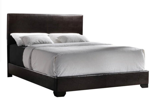 Conner Upholstered Queen Bed 300261Q