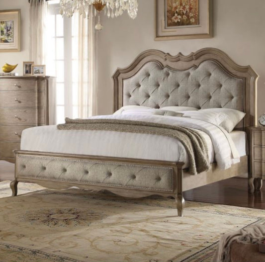 Chelmsford King Bed 26047EK