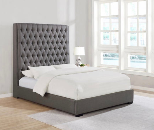 Camille Button Tufted King Bed 300621KE