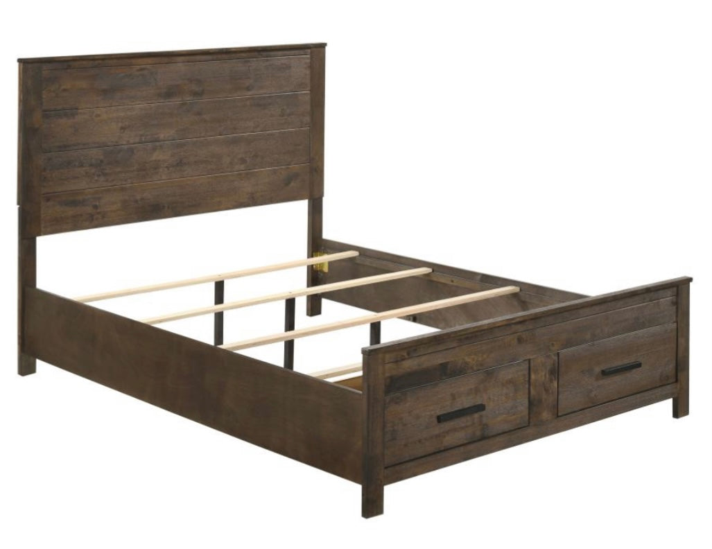 Woodmont King Bed 222631KE