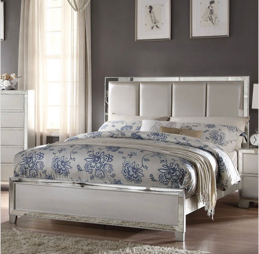 Voeville II King Bed 24827EK