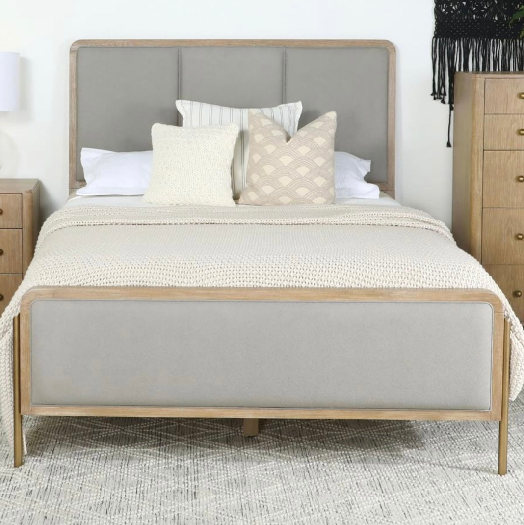 Arini Upholstered Queen Bed 224301Q