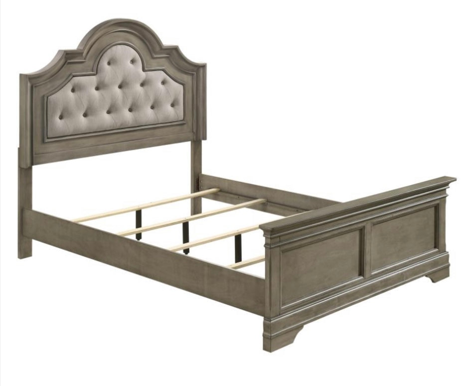 Manchester Upholstered King Bed 222891KE