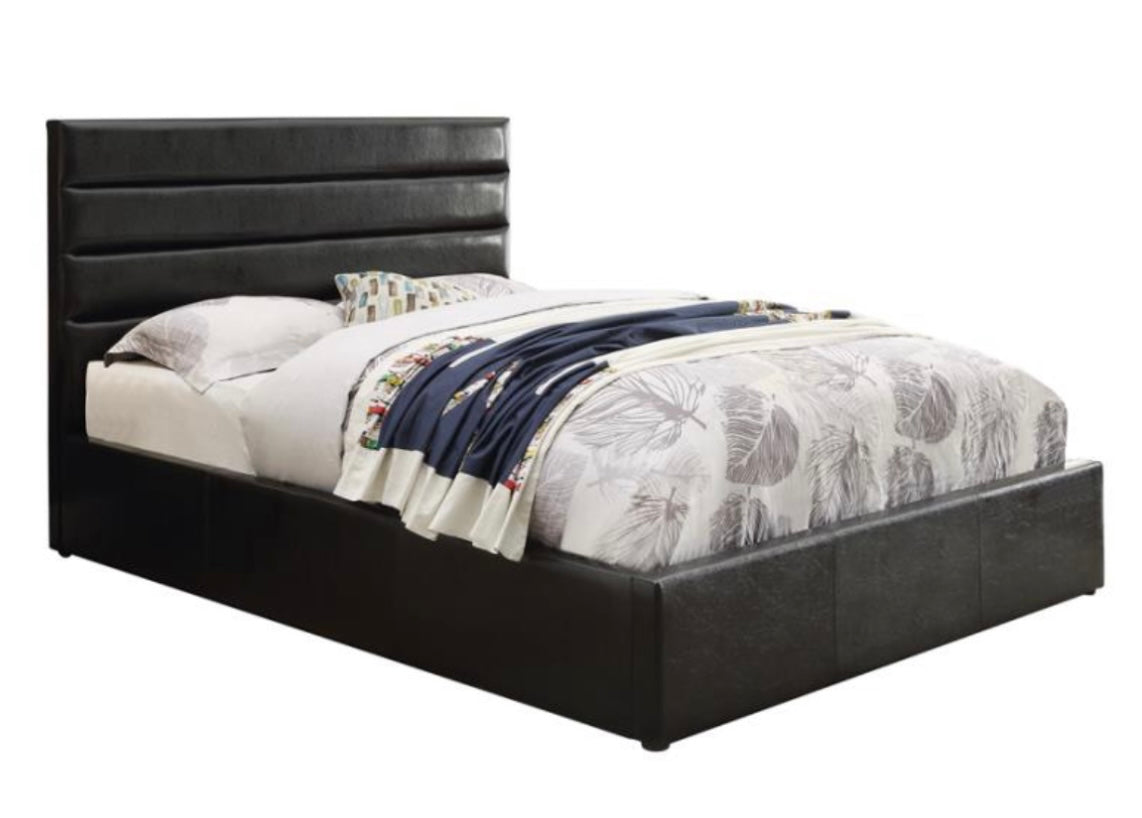 Riverbend Upholstered Full Bed 300469F