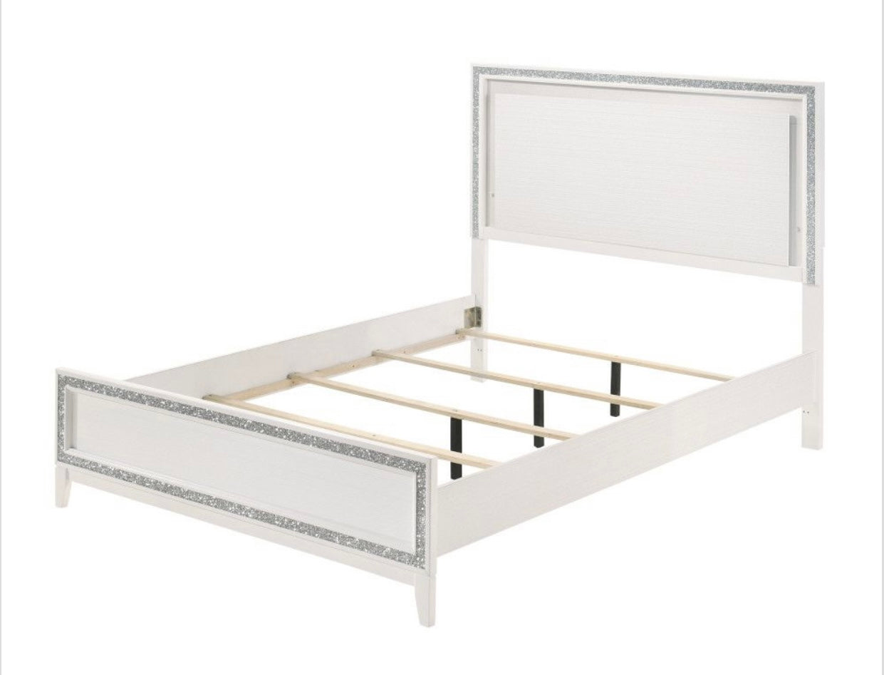 Haiden King Bed 28447EK