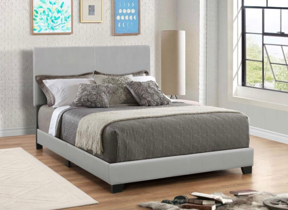 Dorian Upholstered King Bed 300763KE